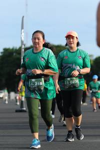 BIB: 218, 027
                            <button type="button" onclick="openModal(5173075)" class="btn btn-primary btn-sm float-right btn-popup" data-toggle="modal" data-target=".modal-high-quality">
                        <i class="fas fa-shopping-cart"></i> Add to Cart
                    </button>
                                            <button type="button" onclick="isThisMe(5173075, true)" class="btn btn-success btn-sm float-right btn-popup btn-isme hidden" data-toggle="tooltip" data-placement="bottom" title="นี่คือรูปของคุณใช่ไหม คลิกที่นี่เพื่อเอาเข้าอัลบั้ม">
                        <i class="fas fa-plus"></i> Add to album
                    </button>
                    <button type="button" onclick="isThisMe(5173075, false)" class="btn btn-warning btn-sm float-right btn-popup btn-isnotme hidden">
                        <i class="fas fa-ban"></i> Remove from album
                    </button>